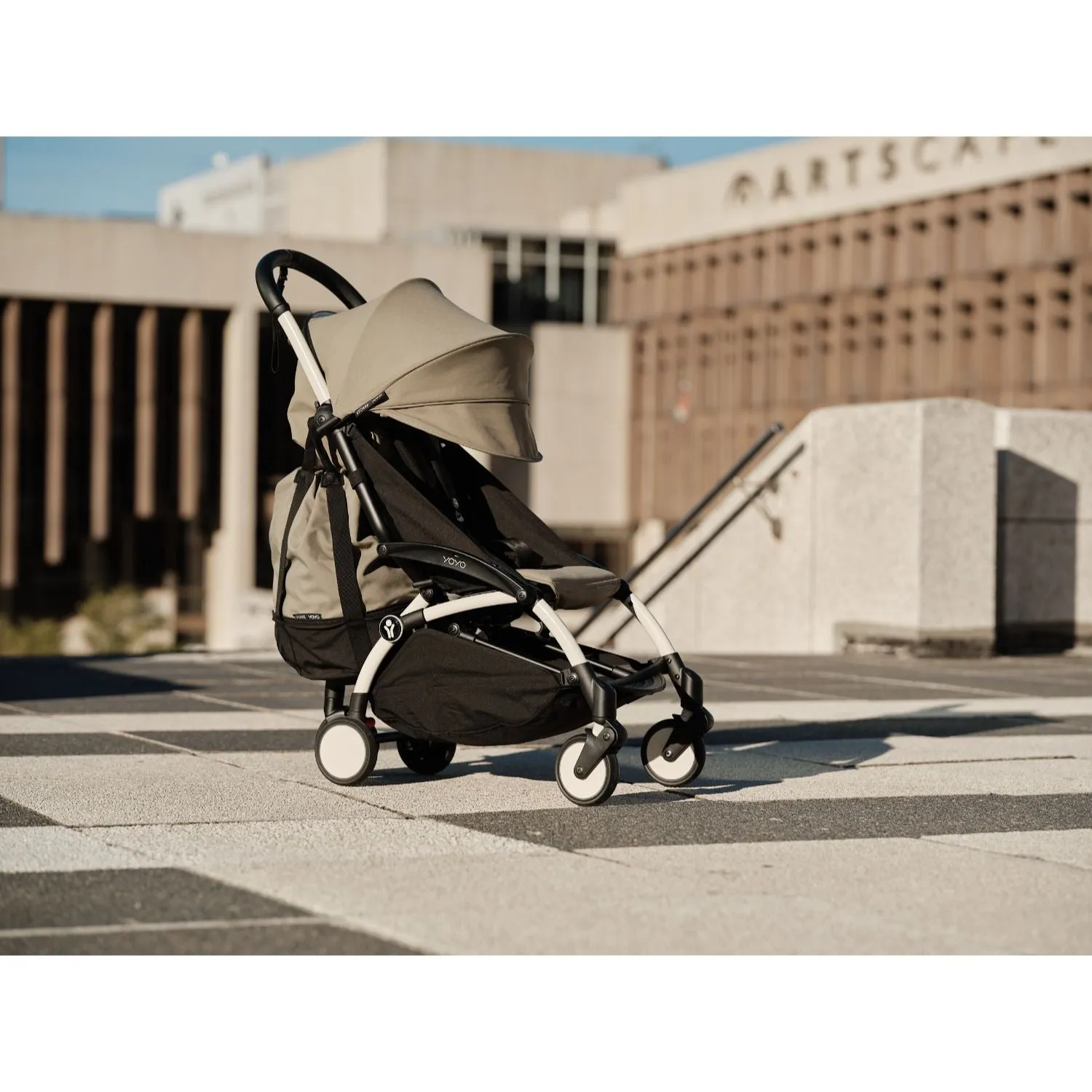Stokke YOYO³ 0  6  Complete Baby Stroller Set - Black Frame with Taupe 0  Newborn Pack & 6  Color Pack
