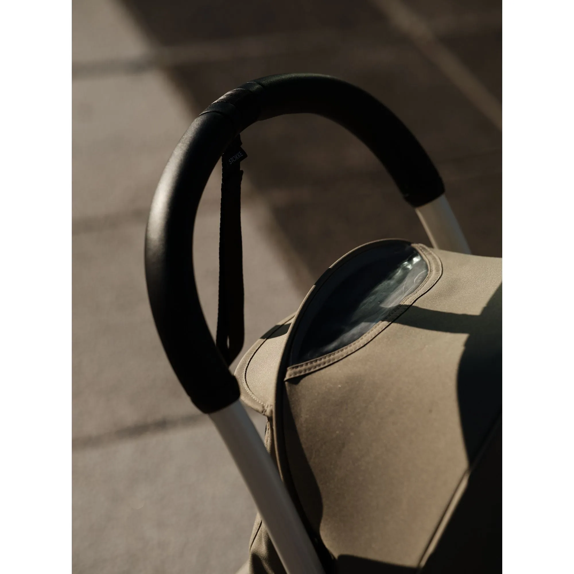Stokke YOYO³ 0  6  Complete Baby Stroller Set - Black Frame with Taupe 0  Newborn Pack & 6  Color Pack